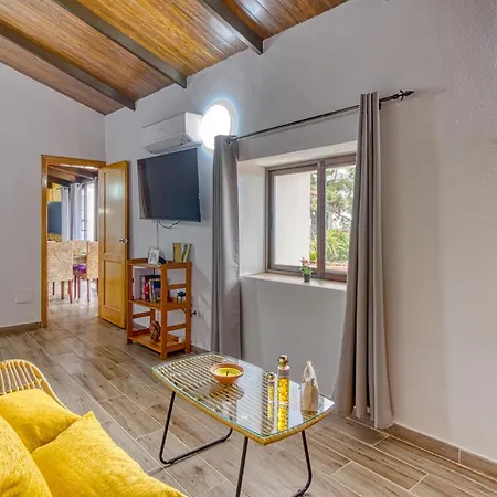 Casa Helios Semesterbostad *